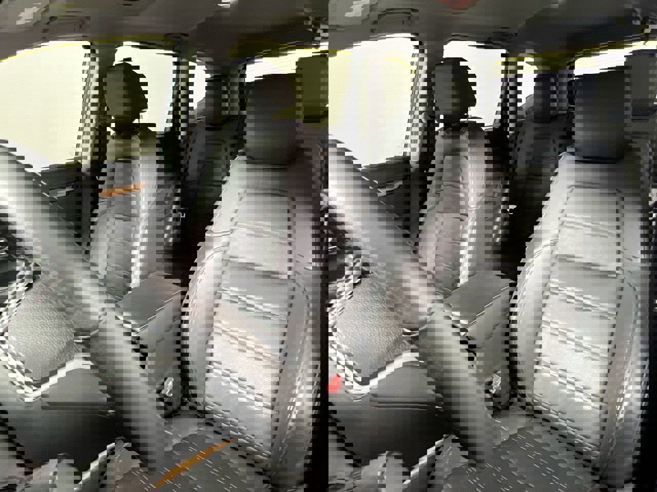 Used 2020 Honda CR-V Touring image 14