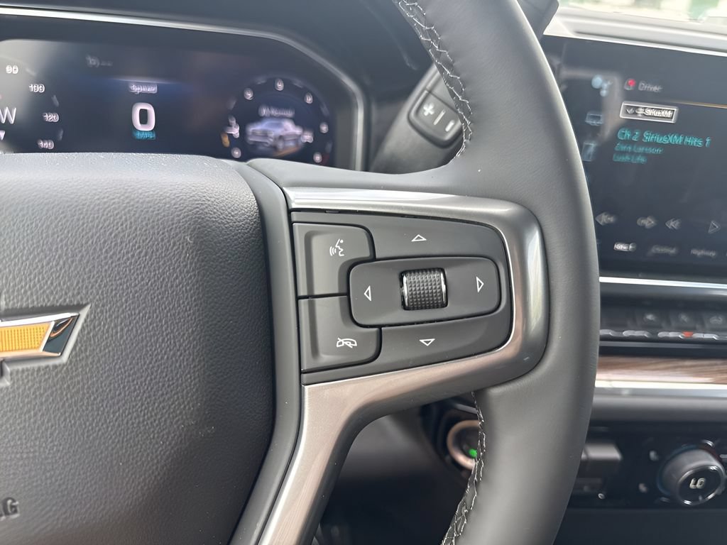 Used 2026 Chevrolet Silverado 1500 LT AWD/4WD image 15