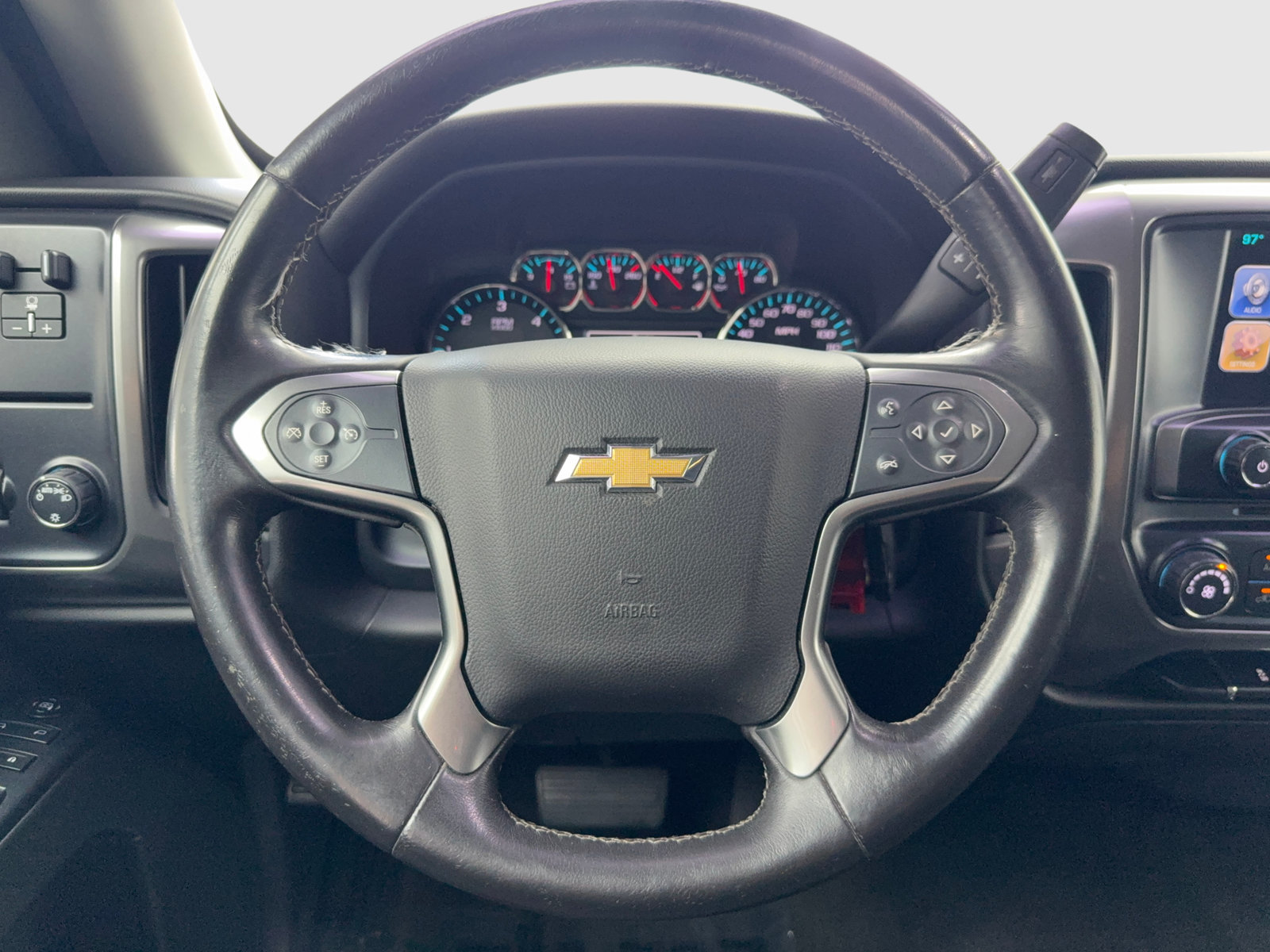 Used 2017 Chevrolet Silverado 1500 LT w/ Max Trailering Package RWD image 19