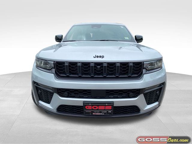 New 2026 Jeep Grand Cherokee L Limited AWD/4WD video 2