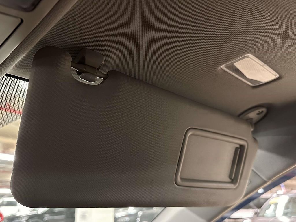 Used 2018 Toyota RAV4 XLE image 28