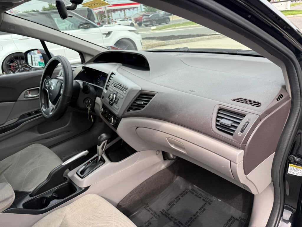 Used 2012 Honda Civic LX image 26