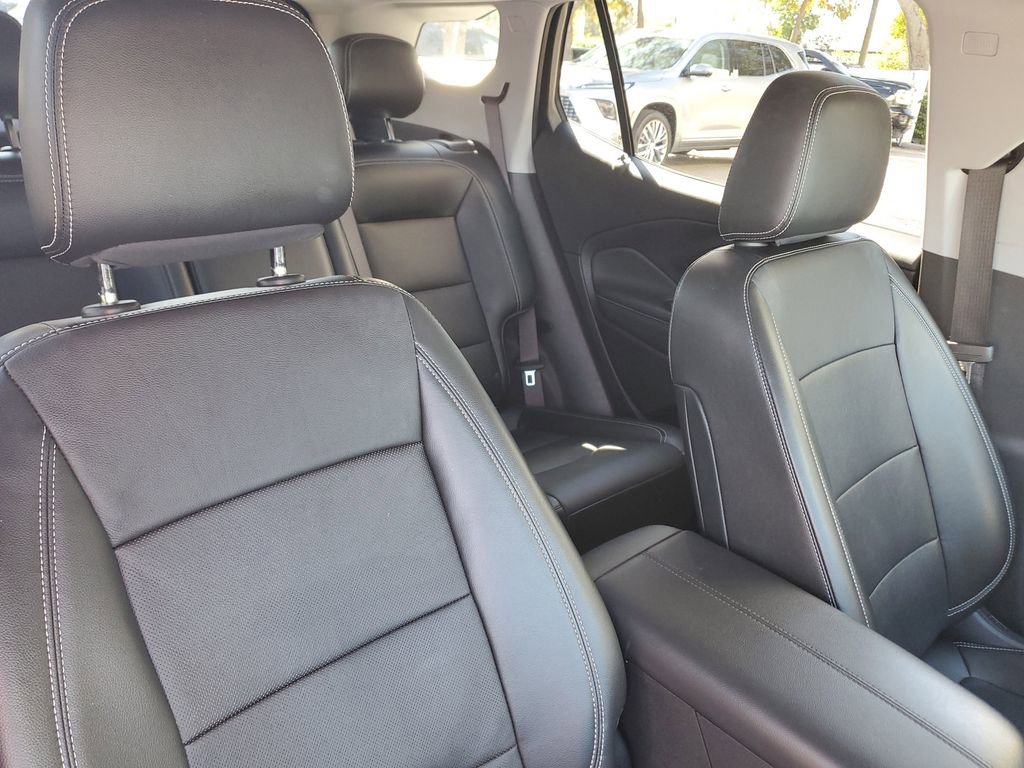 Certified 2022 GMC Terrain SLT image 23