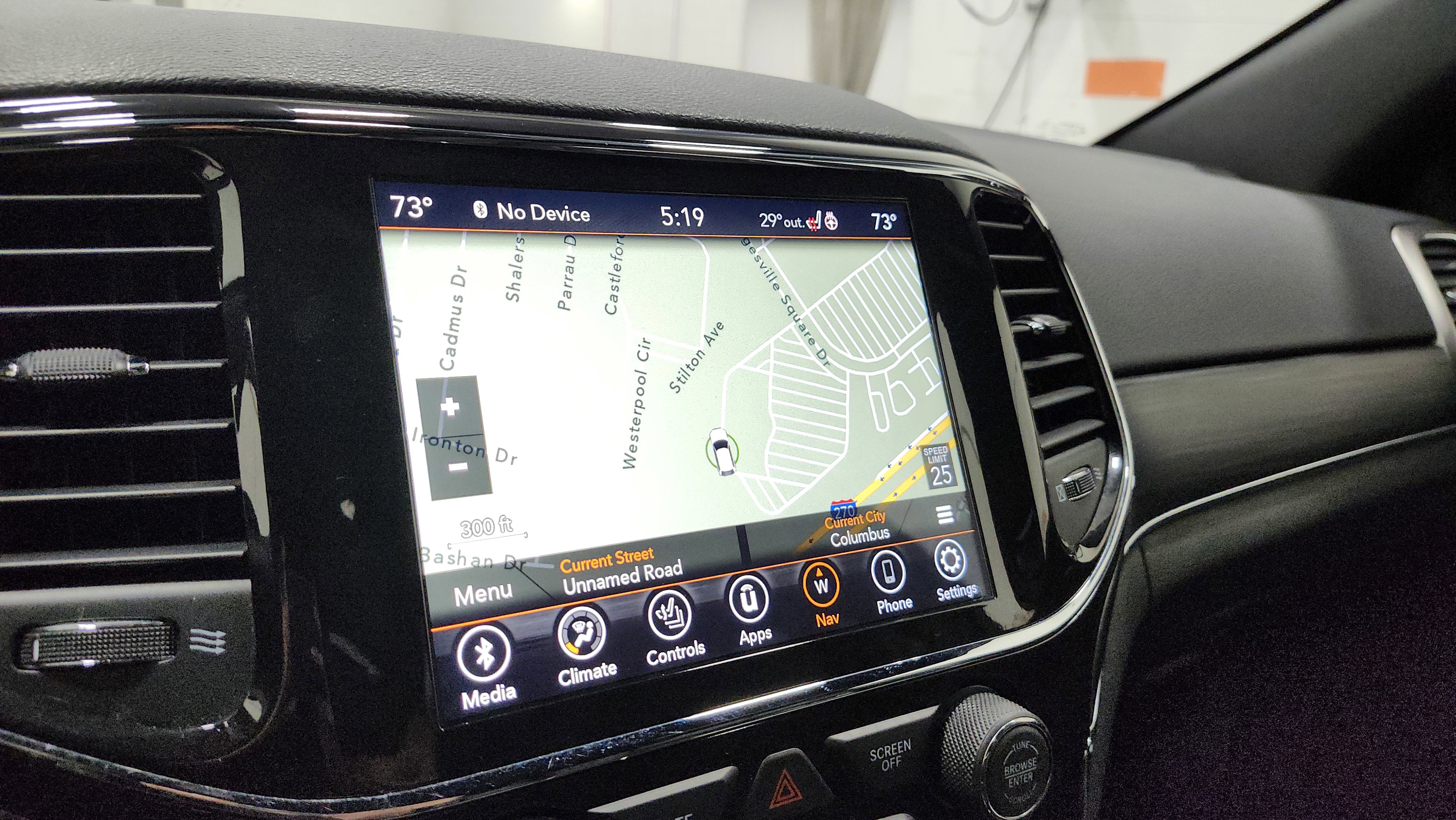 Used 2021 Jeep Grand Cherokee Limited w/ Premium Lighting Group image 6