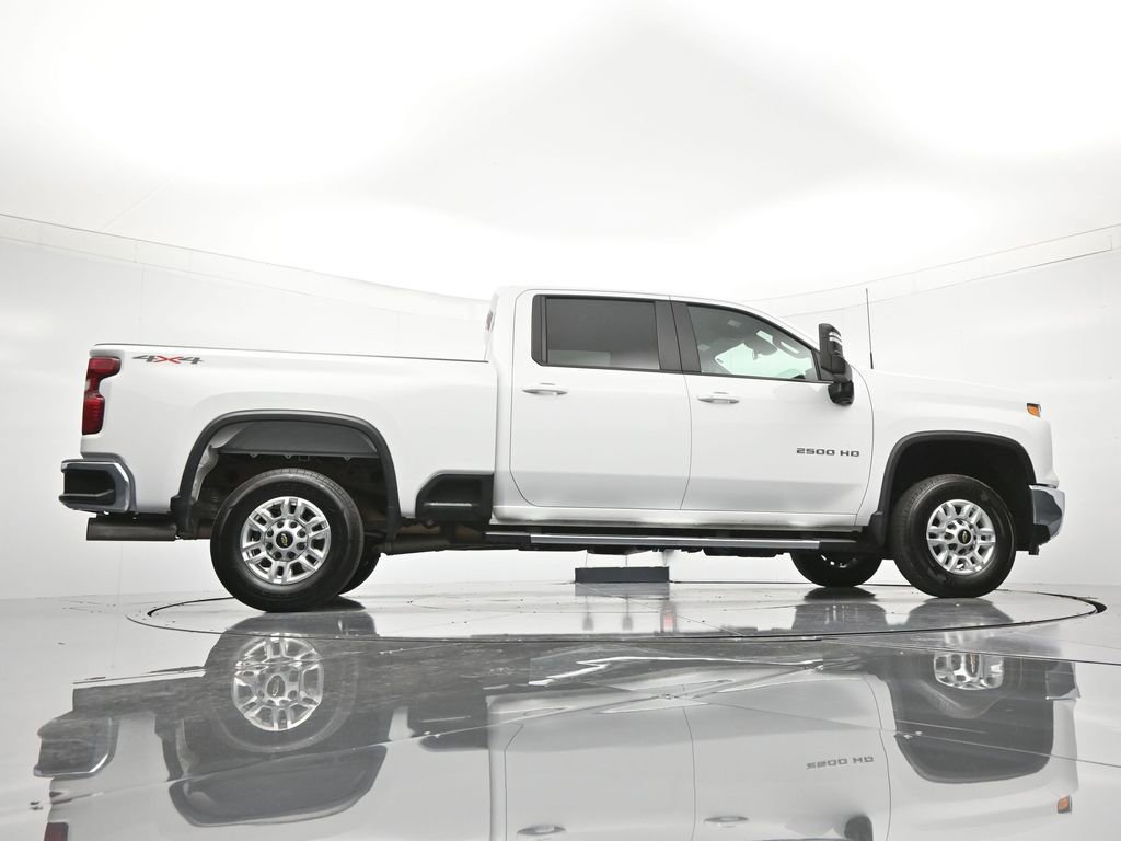 Used 2025 Chevrolet Silverado 2500 LT w/ Convenience Package AWD/4WD image 39