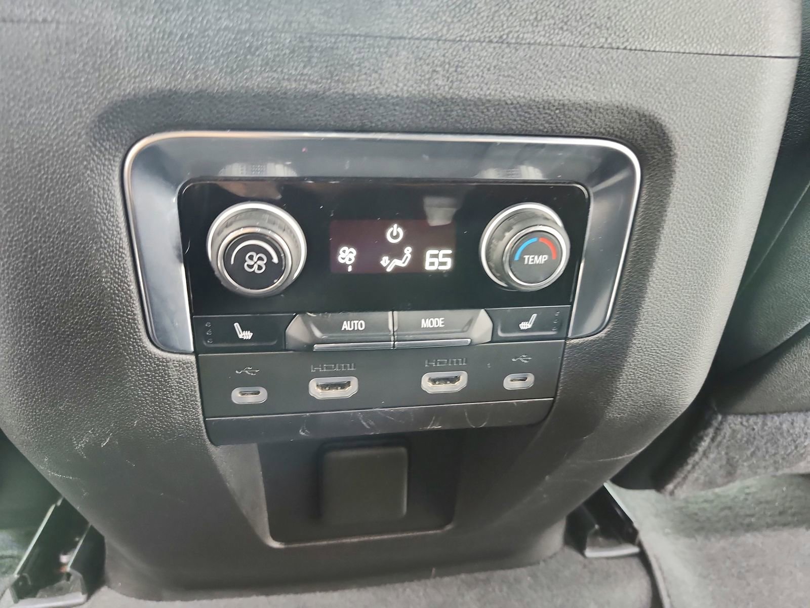 Used 2021 Chevrolet Tahoe RST w/ Luxury Package image 36