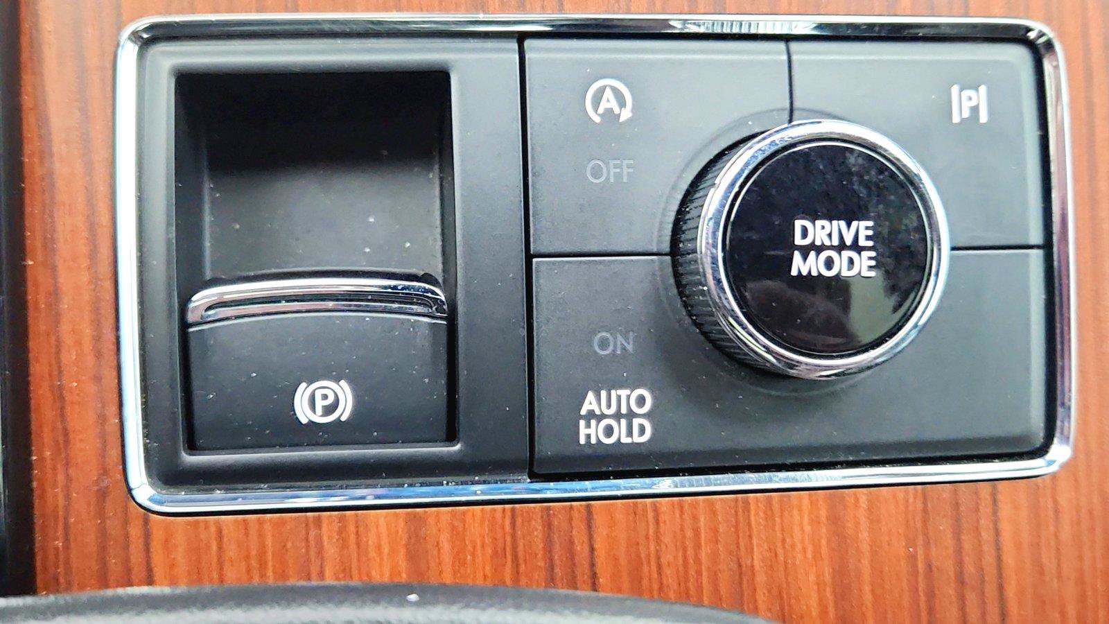 Used 2024 Lincoln Navigator L Reserve AWD/4WD image 29