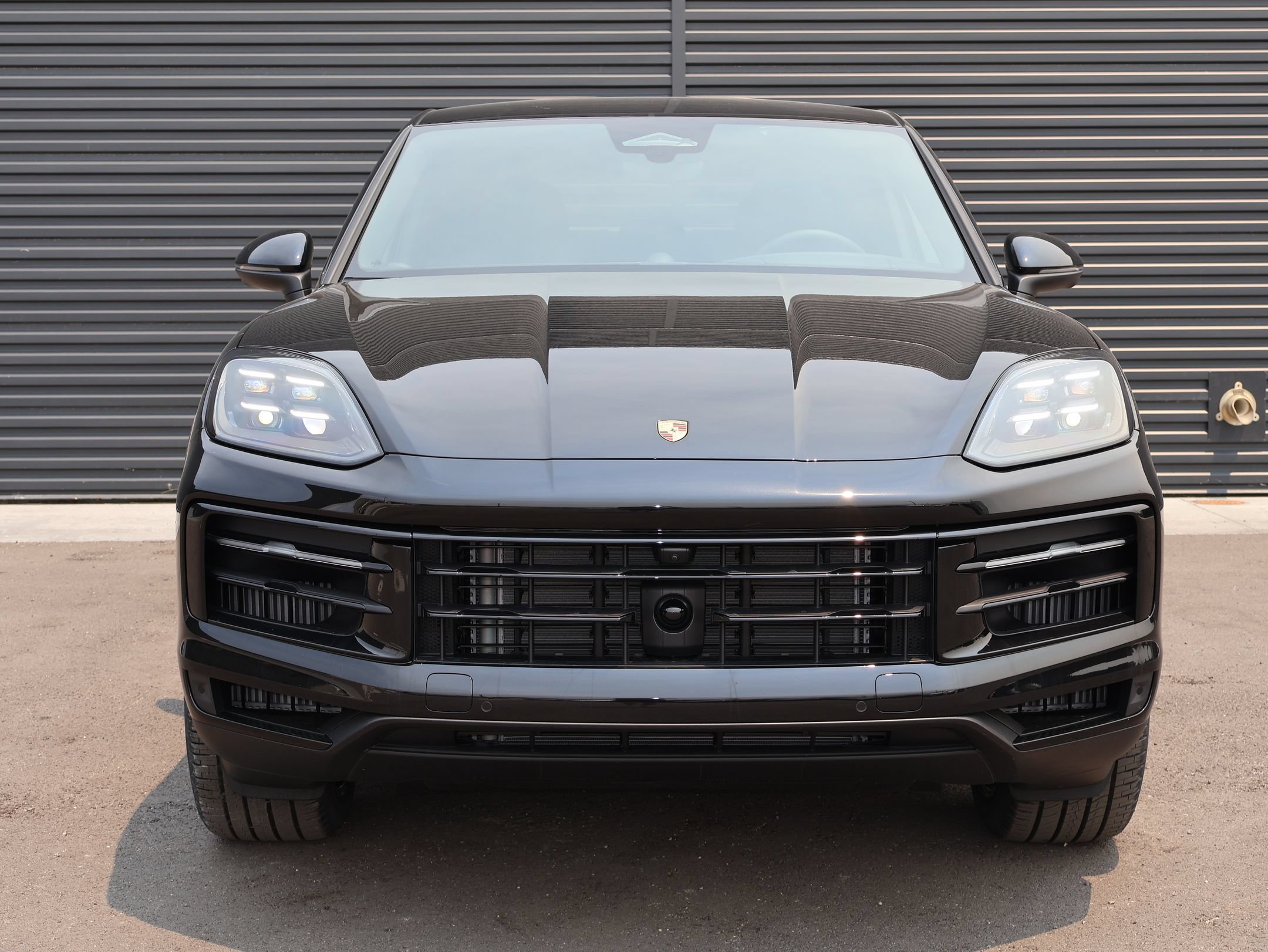 New 2026 Porsche Cayenne Coupe AWD/4WD image 6