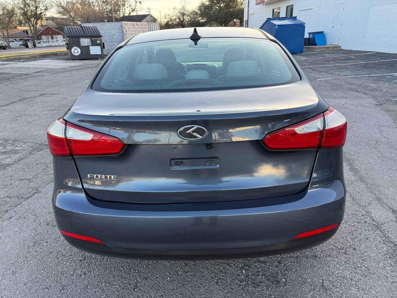 Used 2015 Kia Forte LX w/ Popular Package image 7