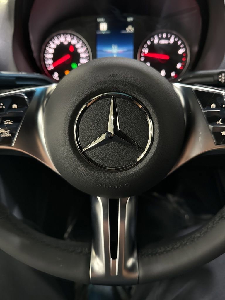 New 2025 Mercedes-Benz Sprinter 2500 image 32