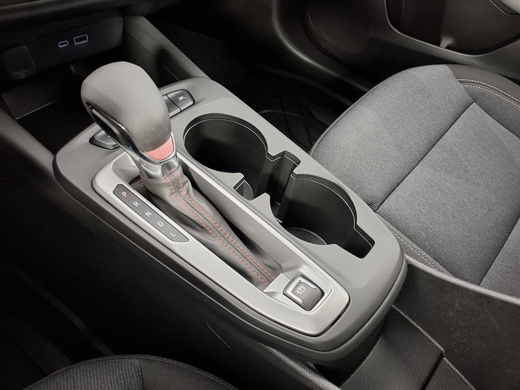 Used 2024 Chevrolet Trax RS w/ Driver Confidence Package image 17