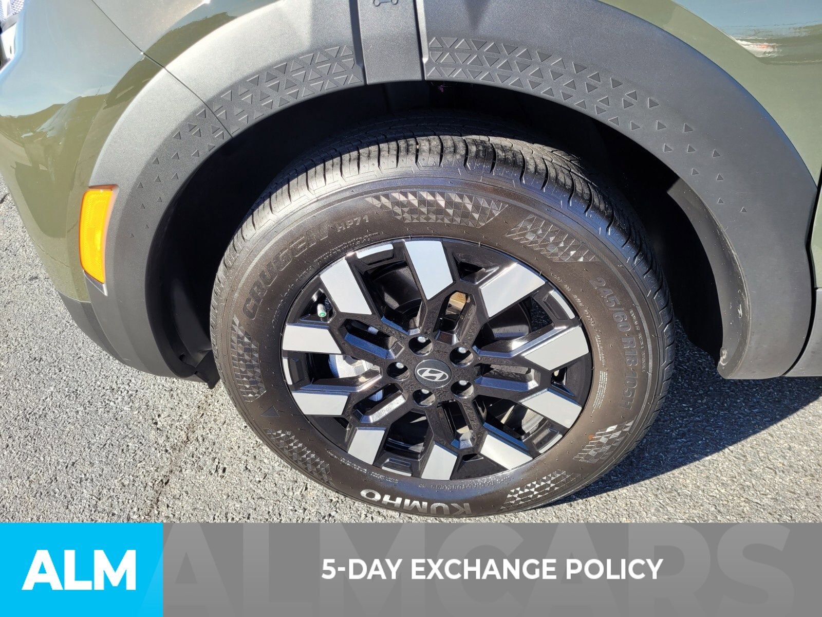 Used 2026 Hyundai Santa Cruz SEL image 3