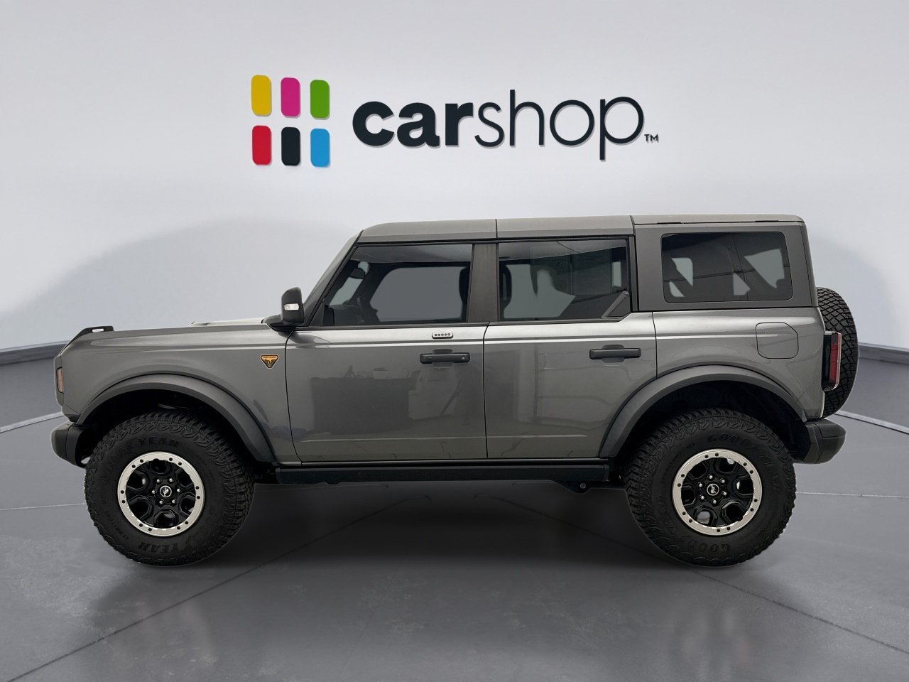 Used 2023 Ford Bronco Badlands w/ Sasquatch Package AWD/4WD image 2