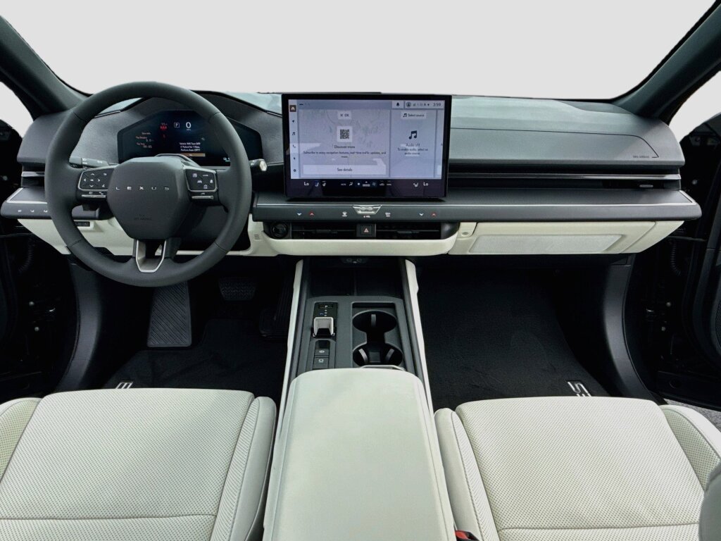 New 2026 Lexus ES 350e w/ Convenience Package FWD image 3