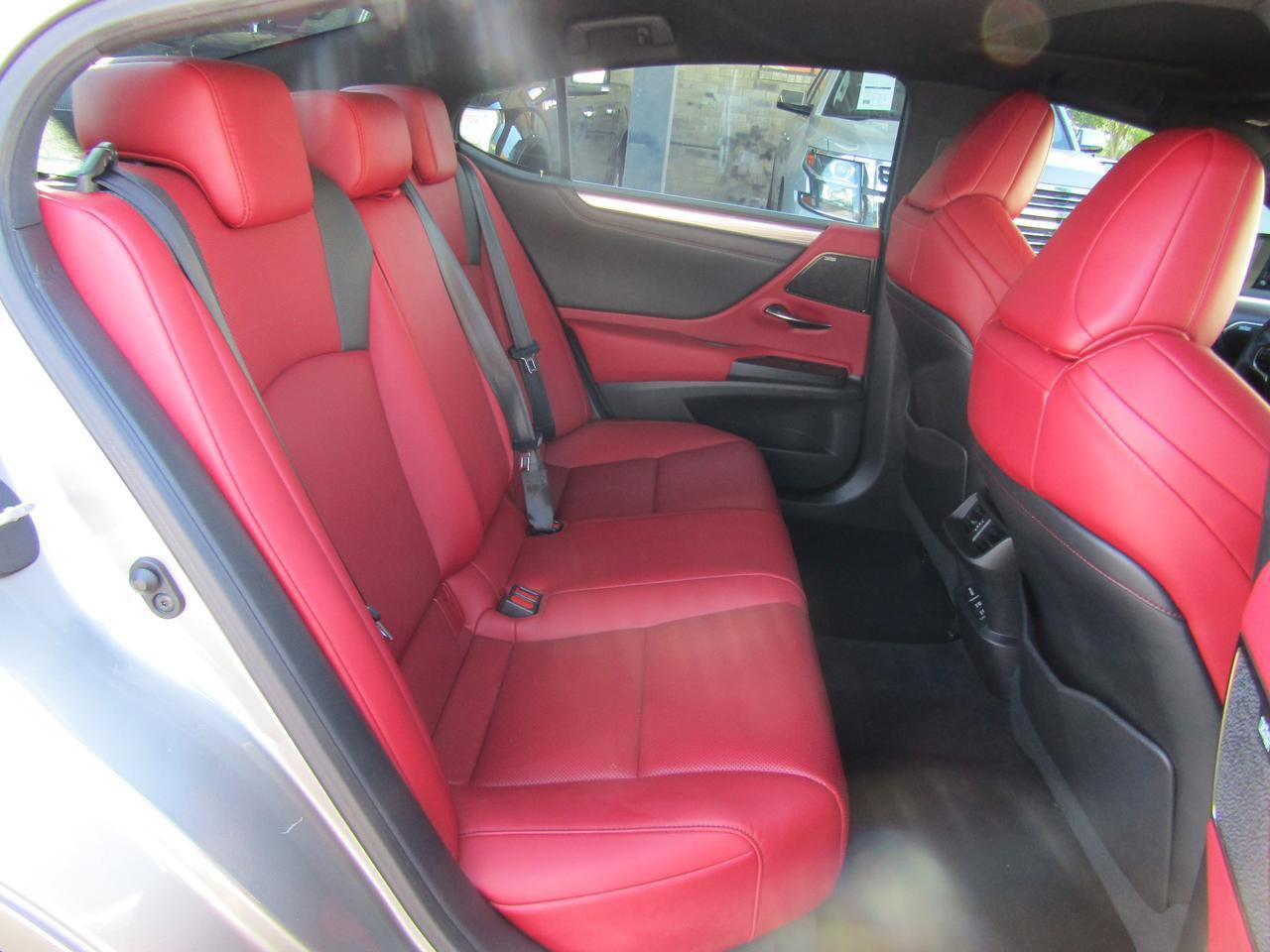 Used 2019 Lexus ES 350 F Sport w/ Accessory Package 2 FWD image 13