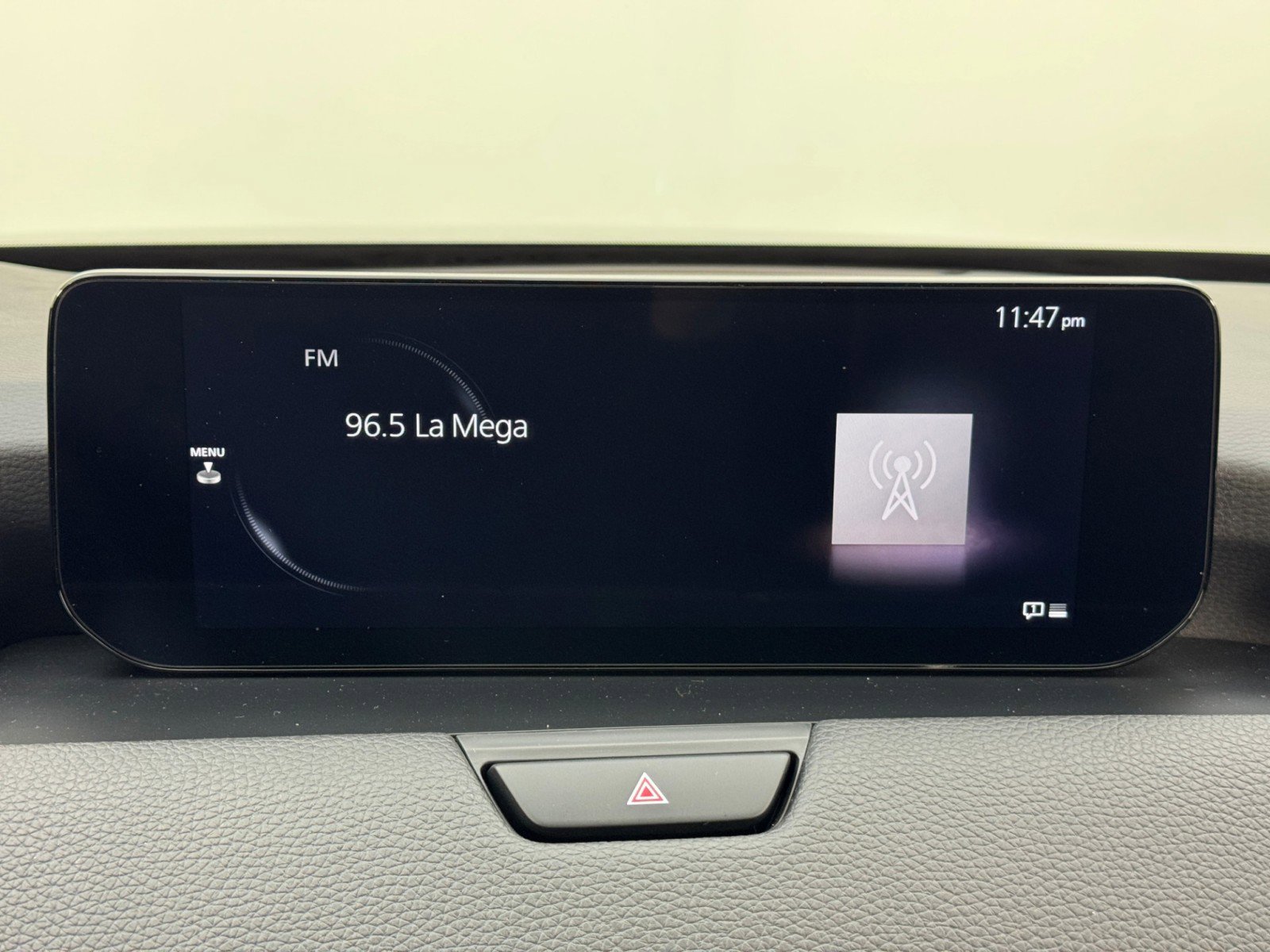 Used 2024 MAZDA CX-90 3.3 Turbo w/ Preferred Package image 23