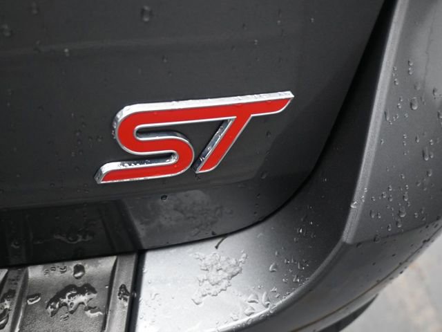 Used 2023 Ford Explorer ST w/ Technology Package image 26