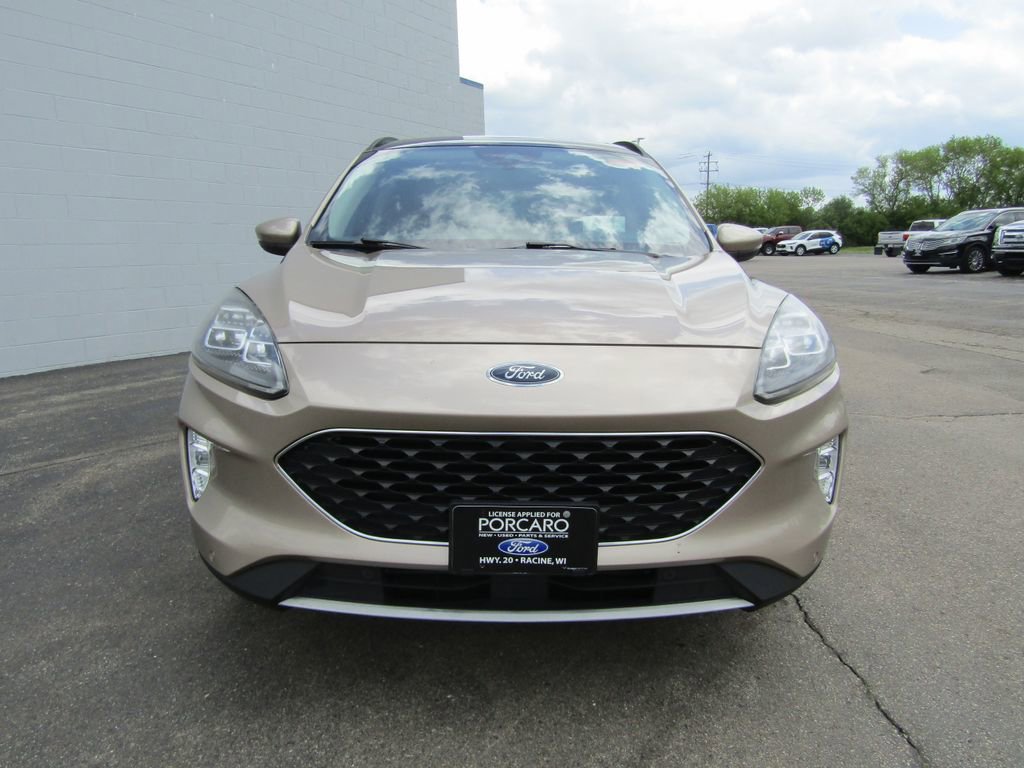Used 2020 Ford Escape Titanium w/ Titanium Premium Package 2.0 AWD/4WD image 3
