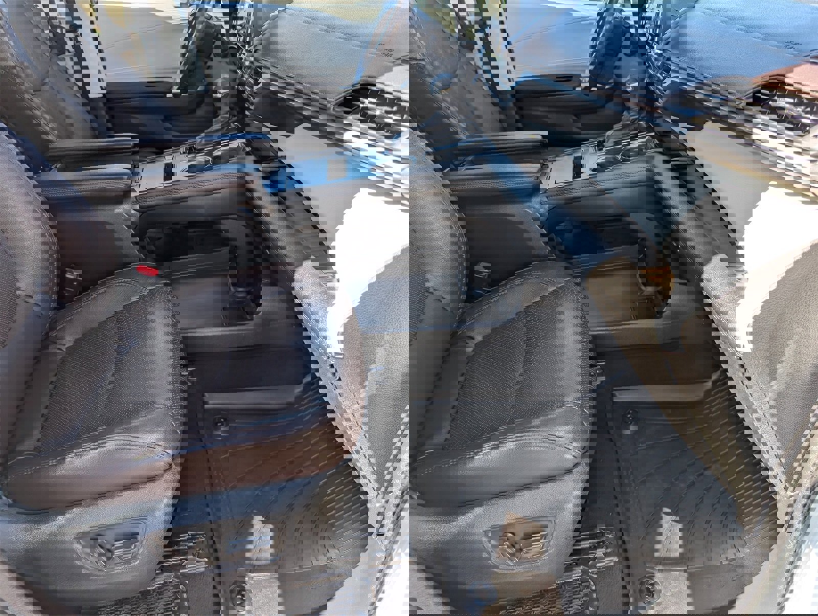 Used 2022 Toyota Sienna Platinum image 30