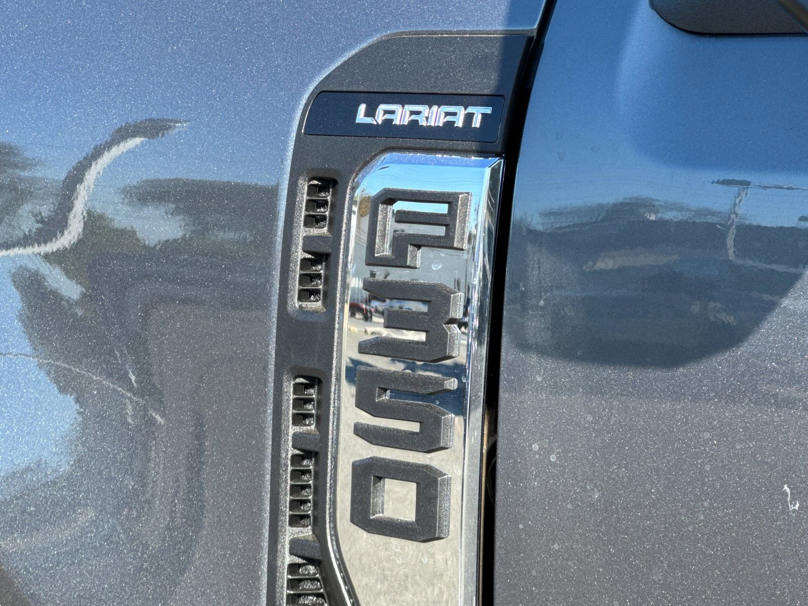 New 2026 Ford F350 Lariat w/ Lariat Ultimate Package image 32