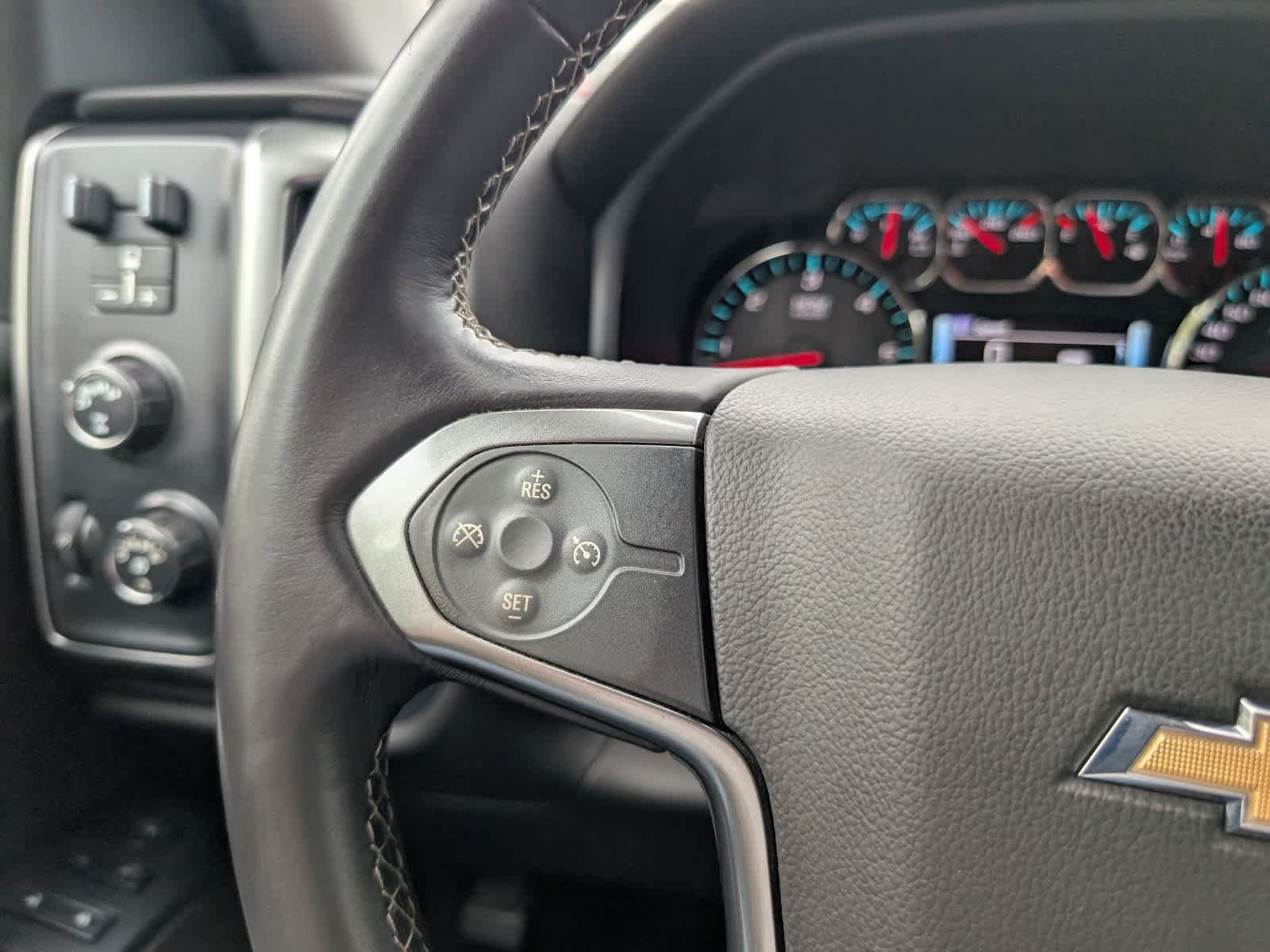 Used 2017 Chevrolet Silverado 1500 LT w/ All Star Edition AWD/4WD image 20