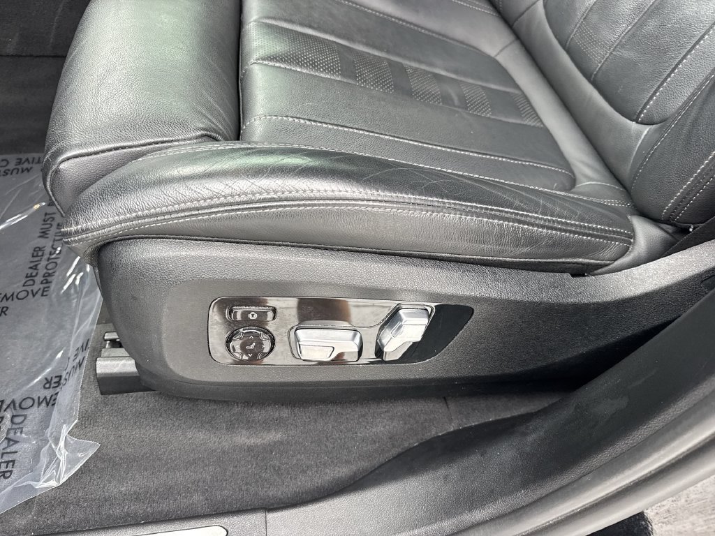 Used 2021 BMW X5 sDrive40i w/ Premium Package RWD image 41