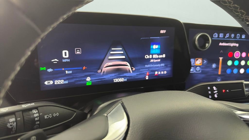 Used 2025 Chevrolet Equinox EV LT w/ Convenience Package FWD image 6