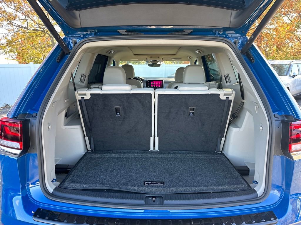 Used 2025 Volkswagen Atlas SEL Premium R-Line image 51