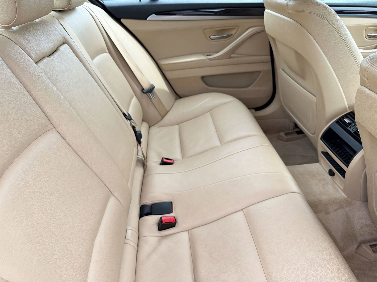 Used 2015 BMW 528i Sedan RWD image 30