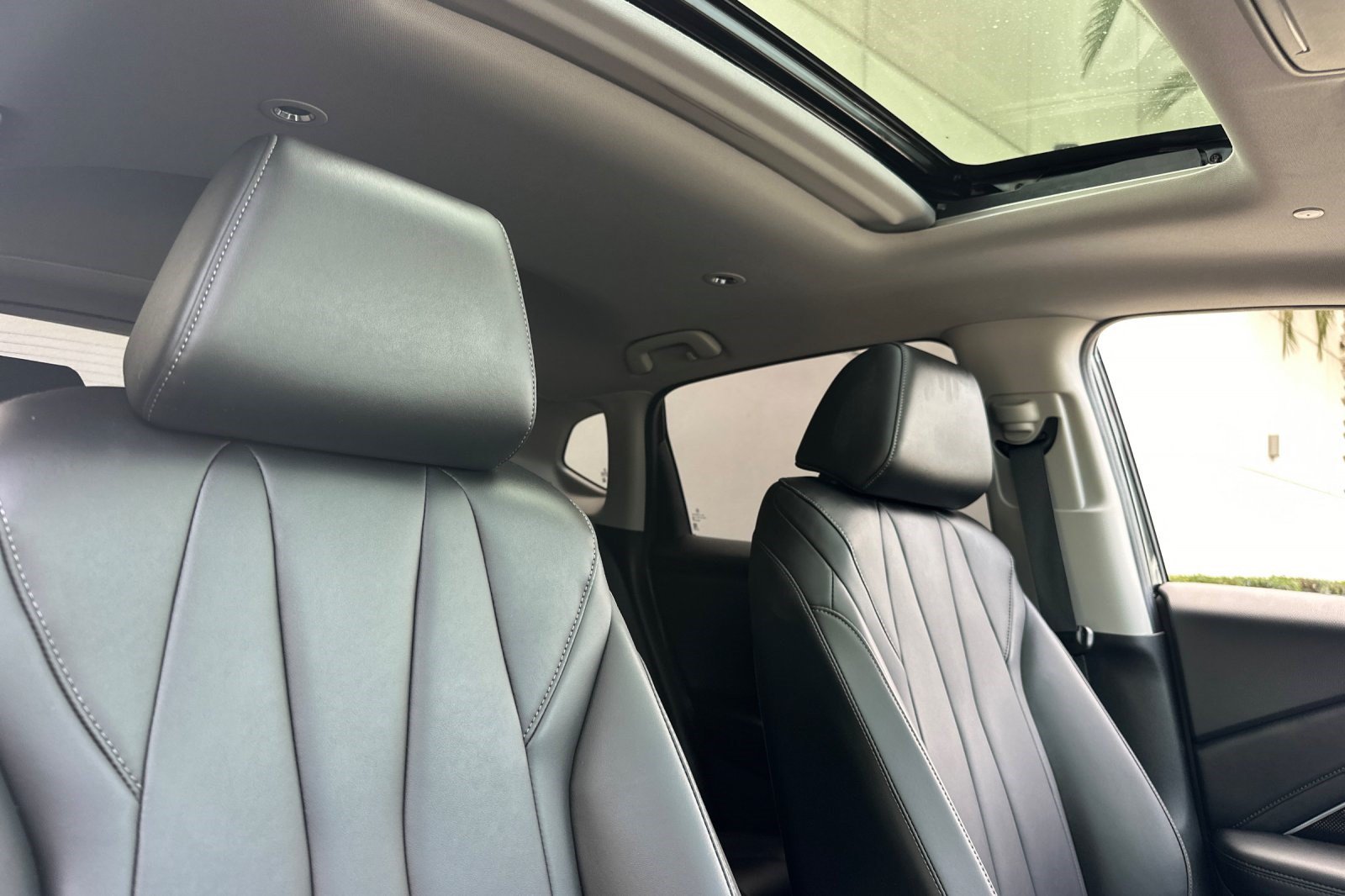 Used 2025 Acura ADX FWD image 24