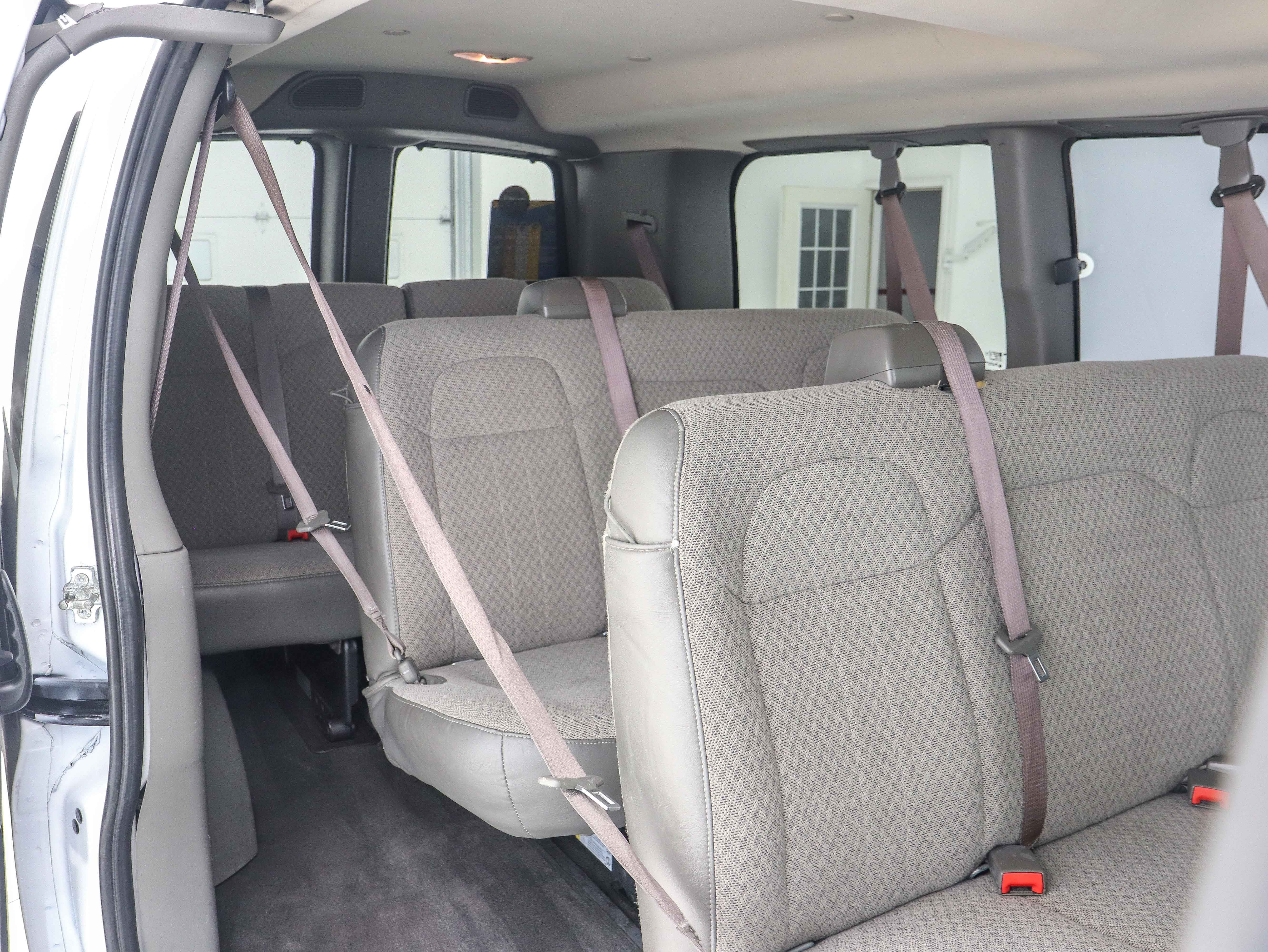 Used 2020 Chevrolet Express 3500 LT w/ LT Preferred Equipment Group image 14