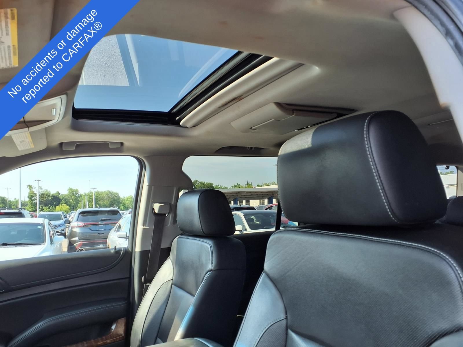 Used 2017 Chevrolet Suburban Premier AWD/4WD image 20