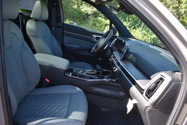 New 2025 Kia Sorento SX Prestige w/ Sage Leather Package image 14