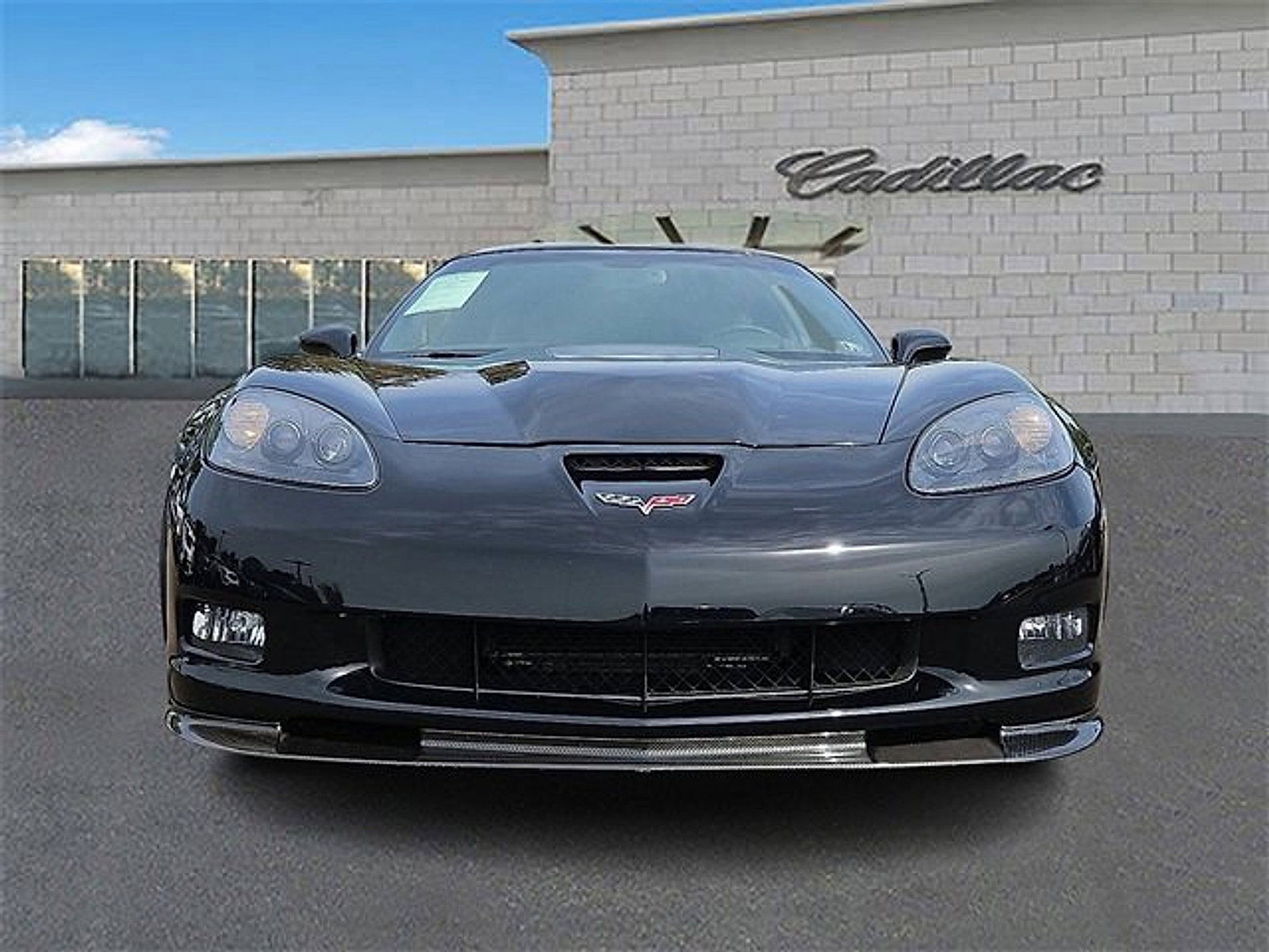 Used 2009 Chevrolet Corvette ZR1 w/ Preferred Equipment Group image 2