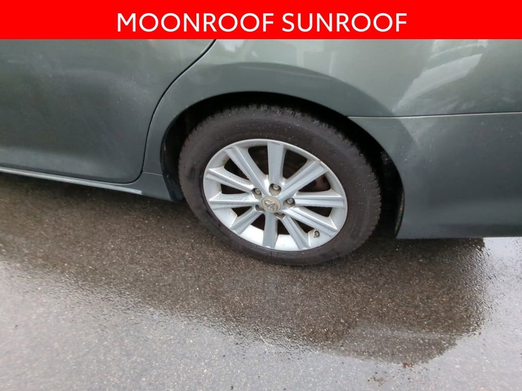 Used 2013 Toyota Camry XLE w/ Leather Pkg FWD image 5