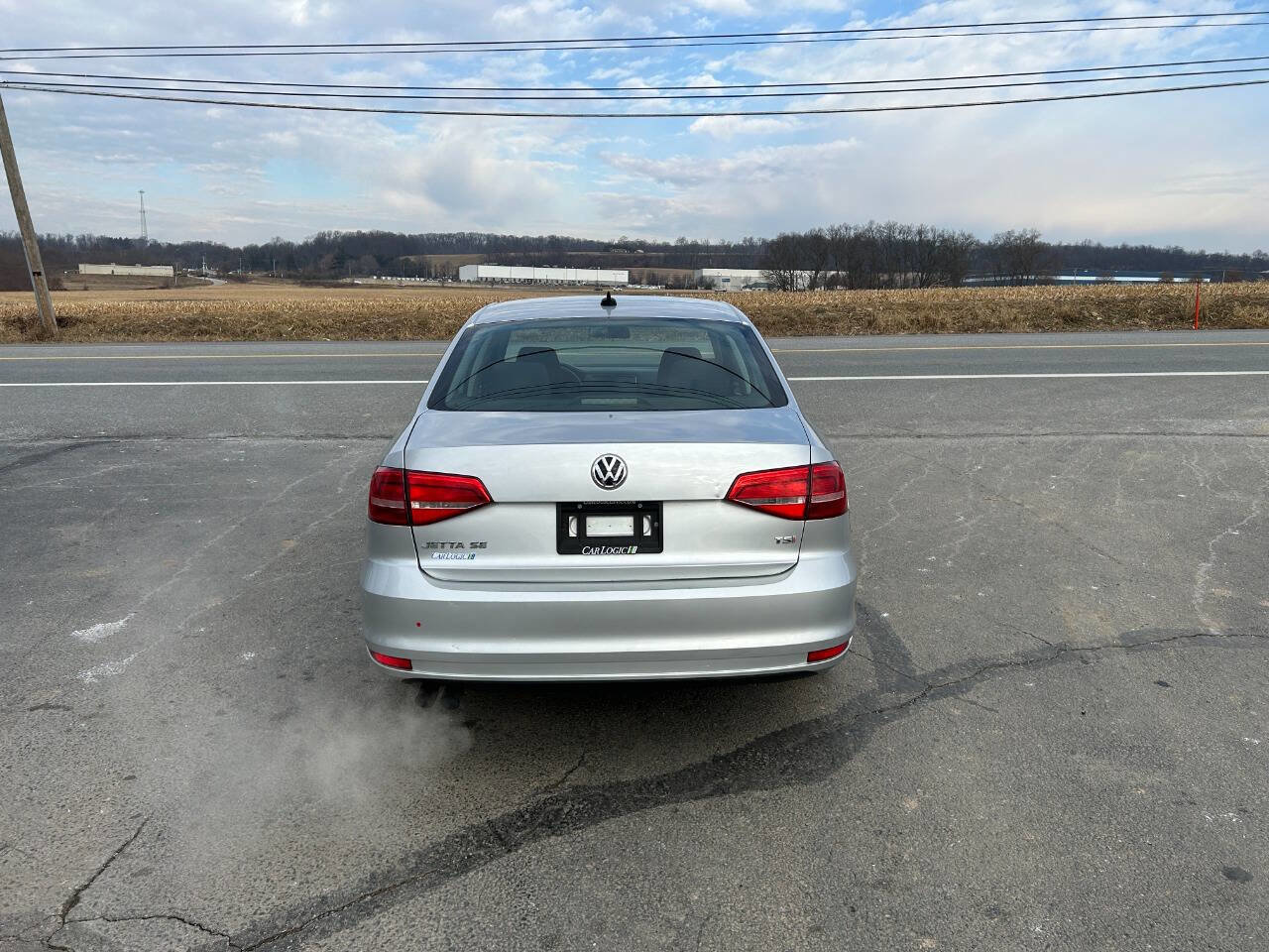 Used 2015 Volkswagen Jetta SE image 9