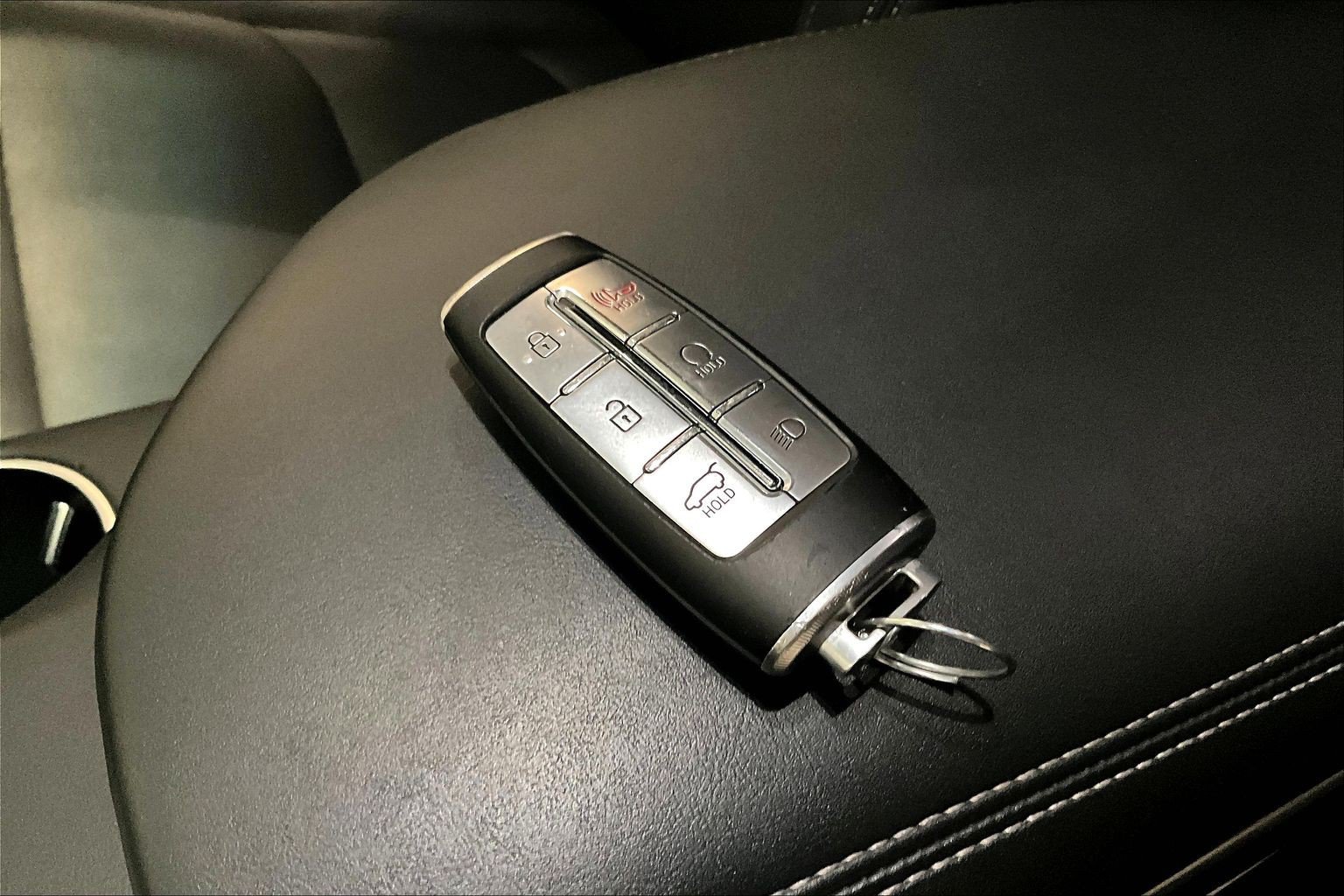 Used 2025 Genesis GV70 2.5T AWD/4WD image 35