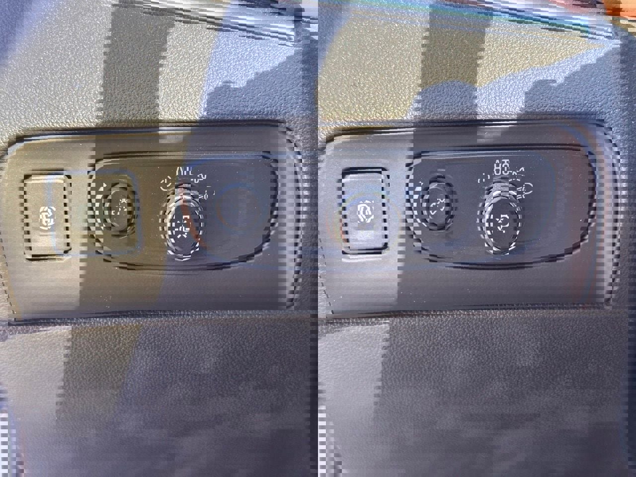 Used 2021 Buick Enclave Avenir image 33