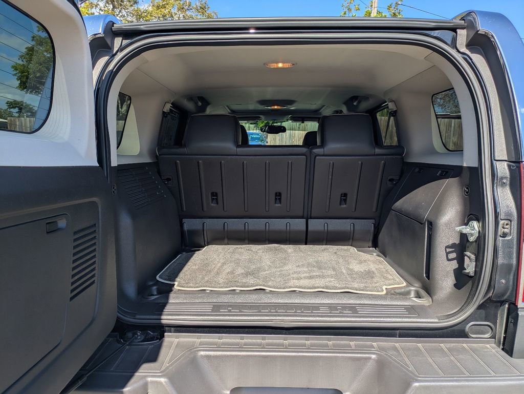 Used 2007 HUMMER H3 Luxury image 13