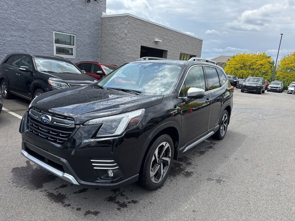Used 2024 Subaru Forester Touring AWD/4WD image 9