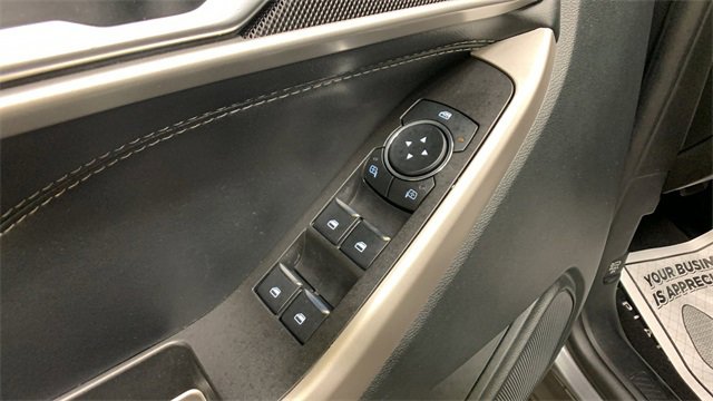 Used 2023 Ford Explorer XLT image 29