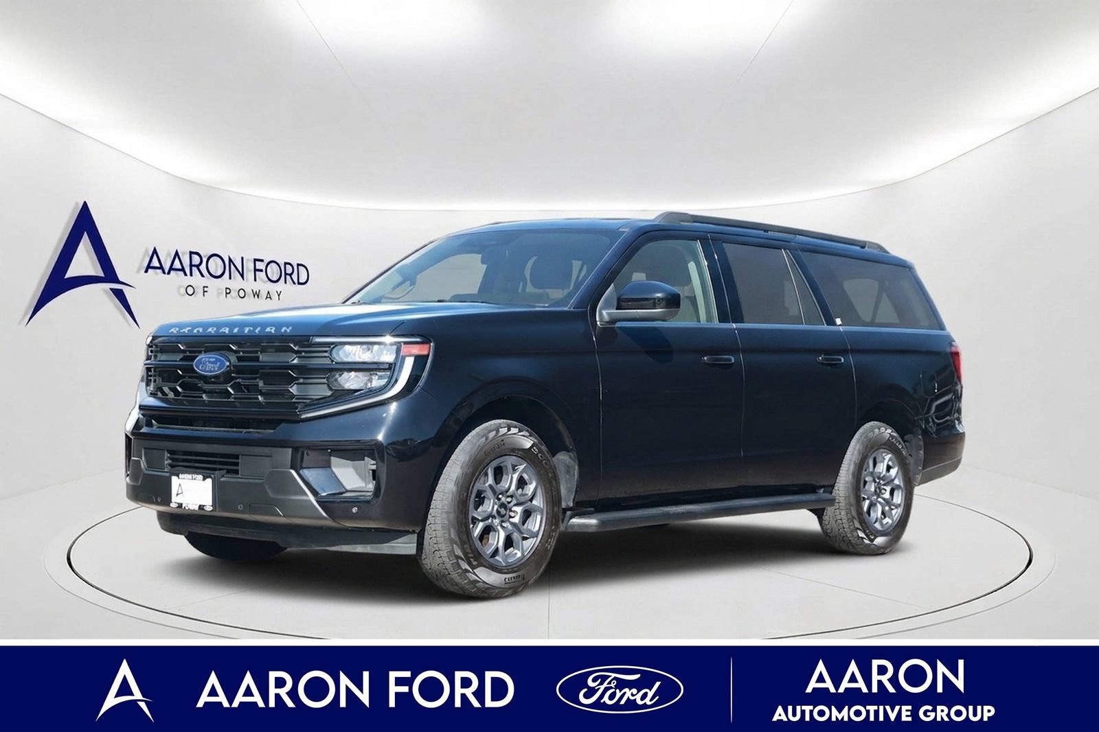 Used 2025 Ford Expedition Max Active AWD/4WD image 1