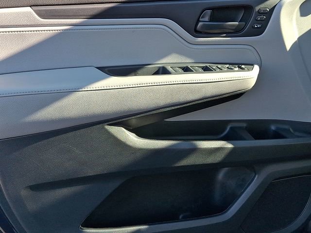 Used 2023 Honda Odyssey EX-L image 12