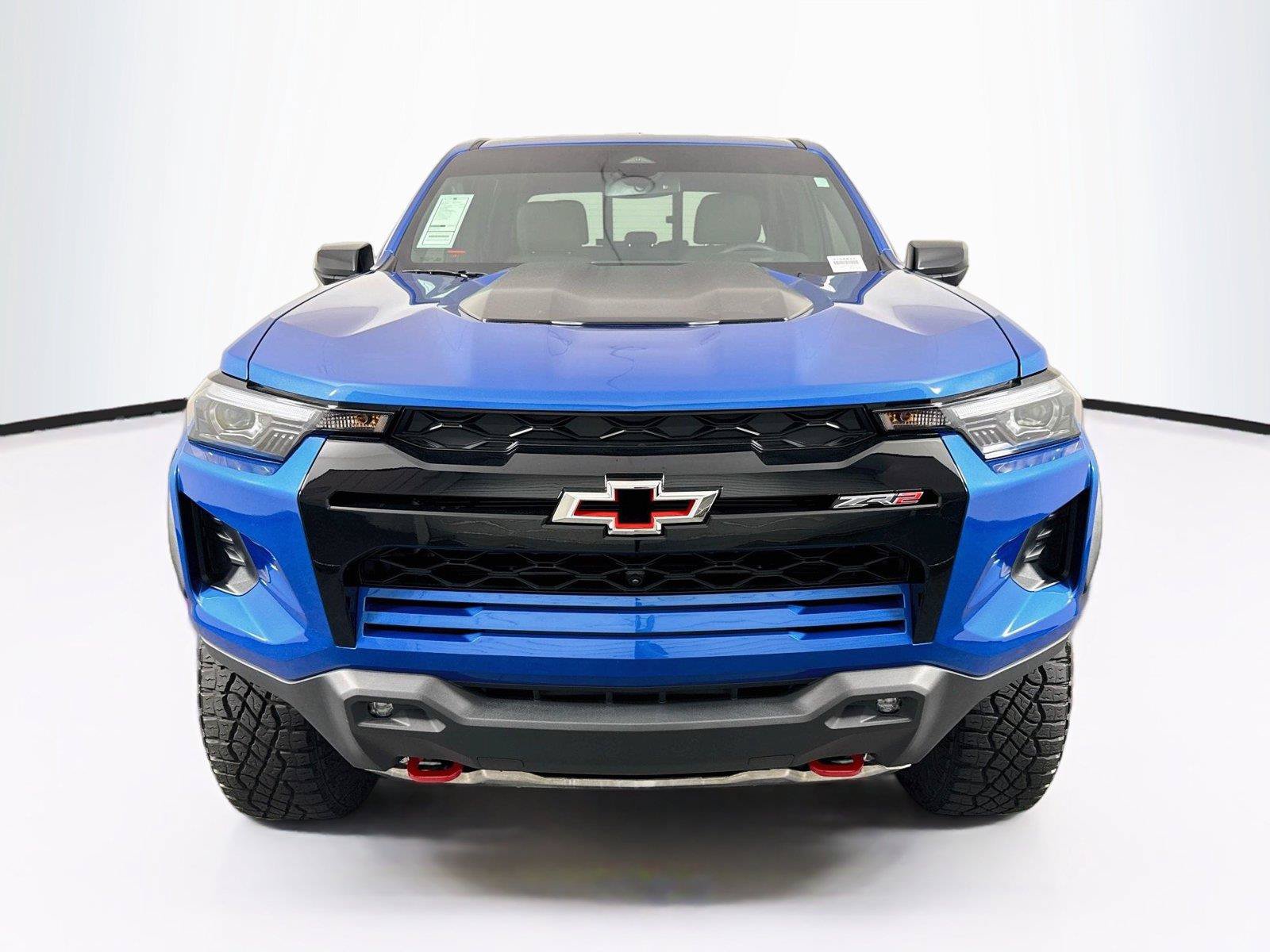 Used 2024 Chevrolet Colorado ZR2 w/ ZR2 Convenience Package III AWD/4WD image 9