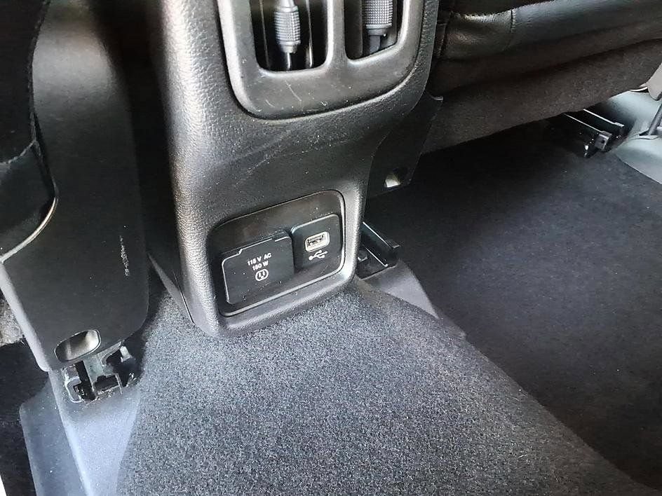 Used 2019 Jeep Compass Latitude AWD/4WD image 21