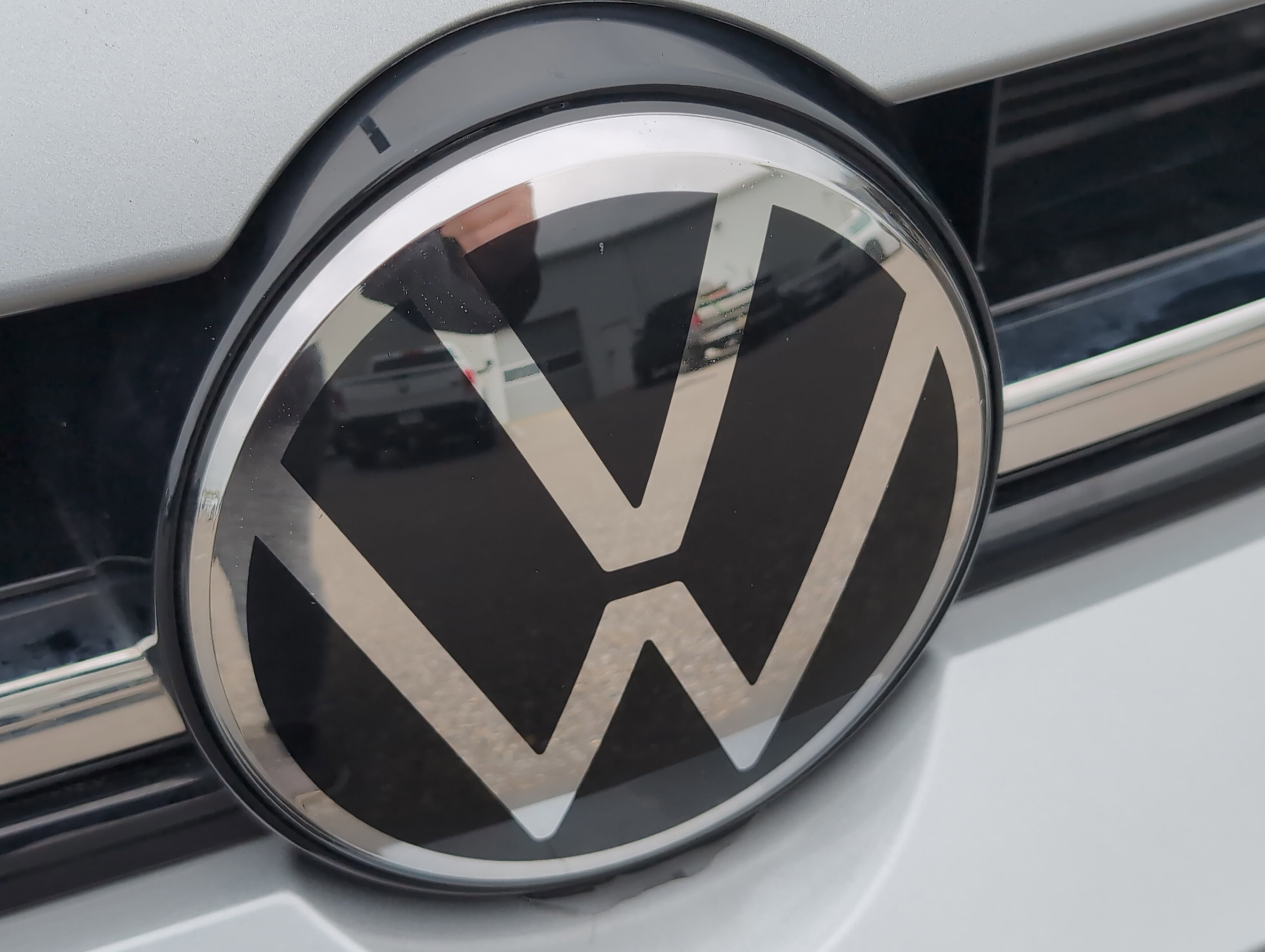 Used 2025 Volkswagen Jetta S image 4