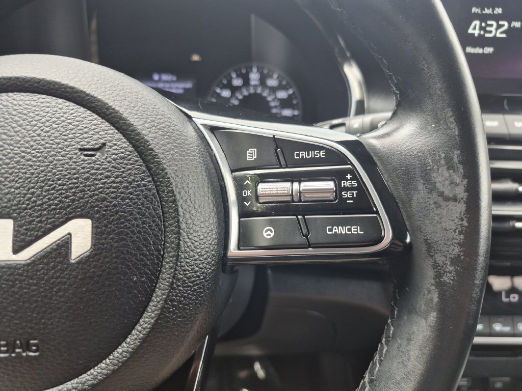 Certified 2023 Kia Seltos EX AWD/4WD image 20