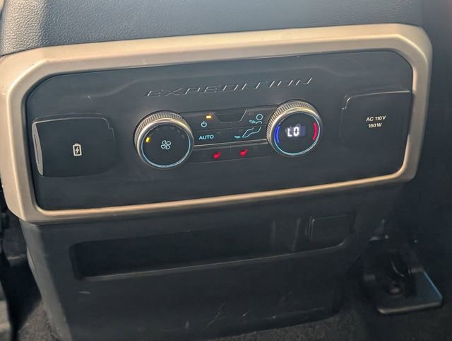 Used 2023 Ford Expedition Max Limited image 29