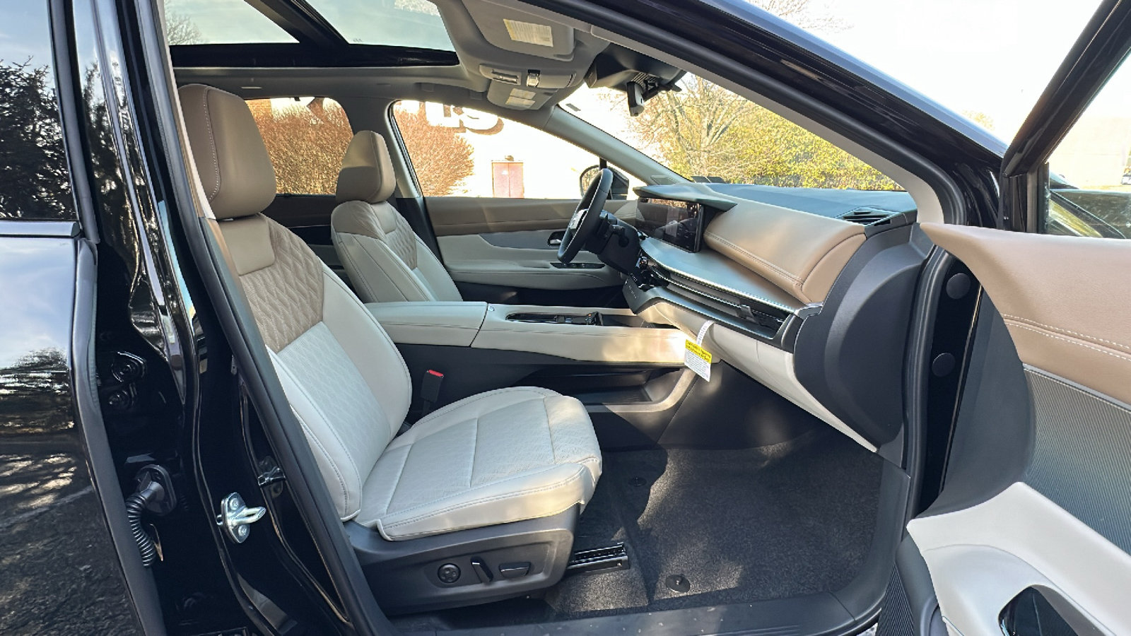 New 2026 Nissan Murano Platinum w/ Cargo Package AWD/4WD image 10