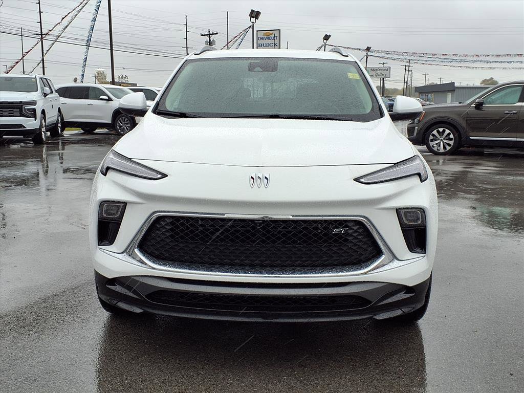 New 2026 Buick Encore GX Sport Touring image 2